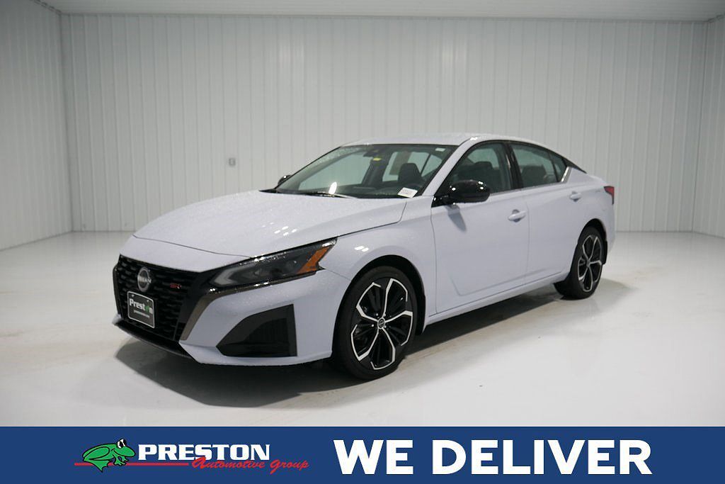 2023 NISSAN Altima