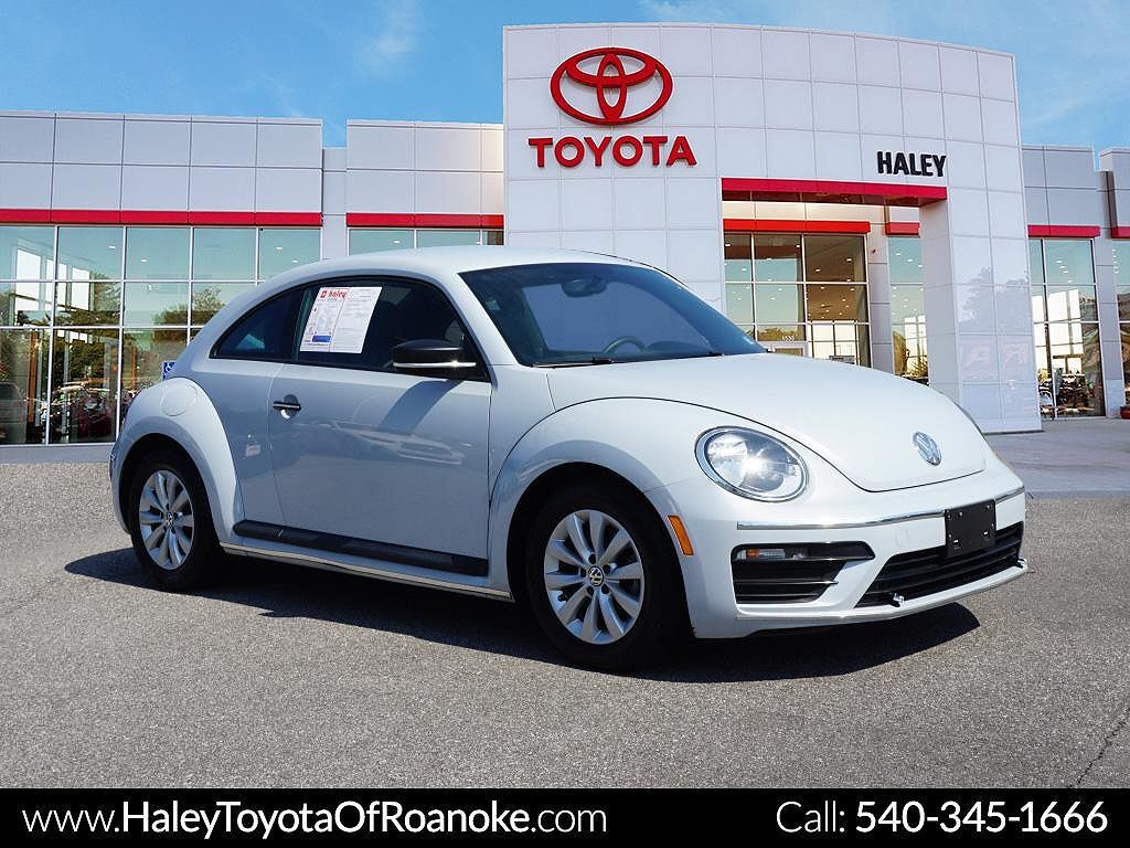 2017 VOLKSWAGEN Beetle