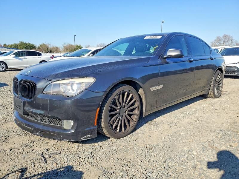 BMW 750i