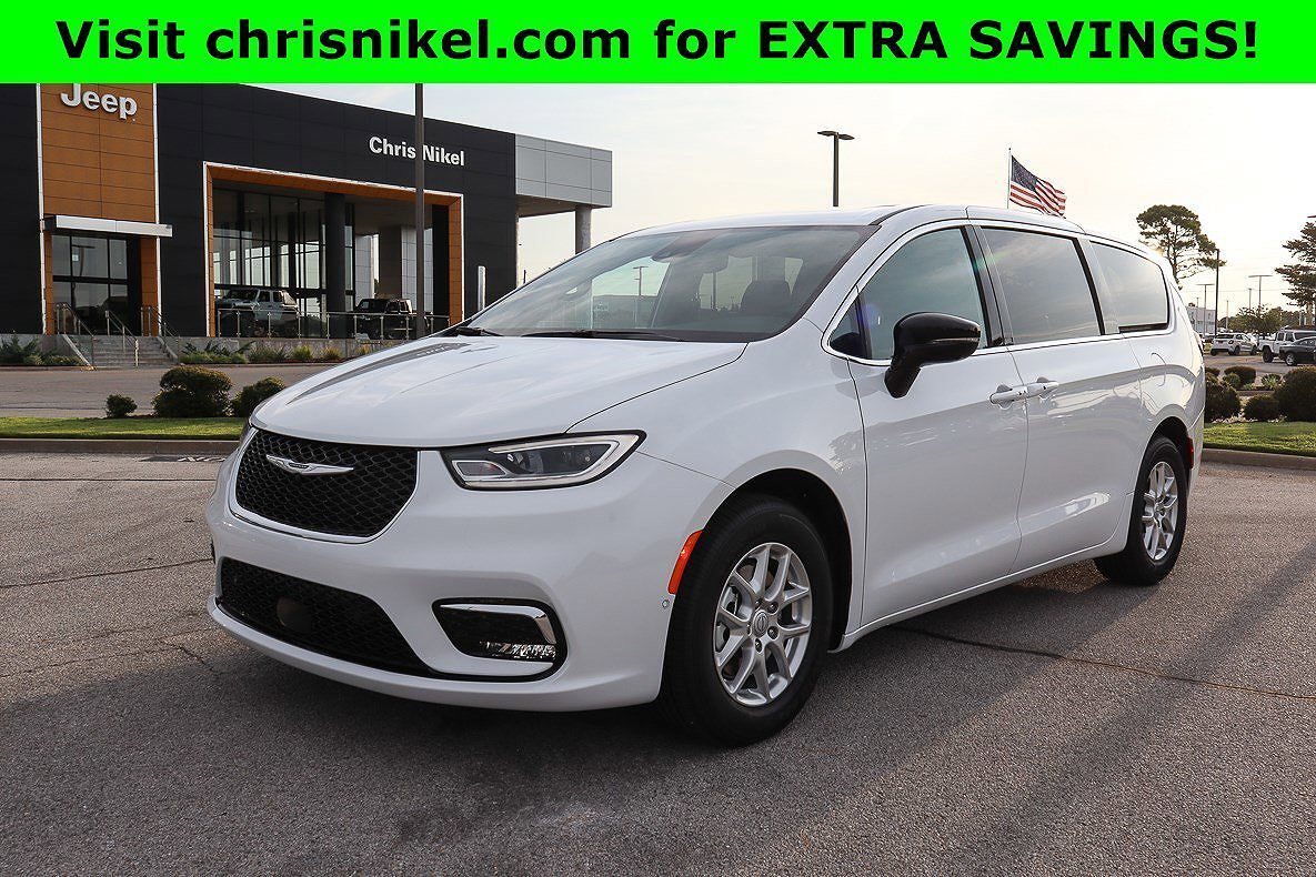 2026 CHRYSLER Pacifica