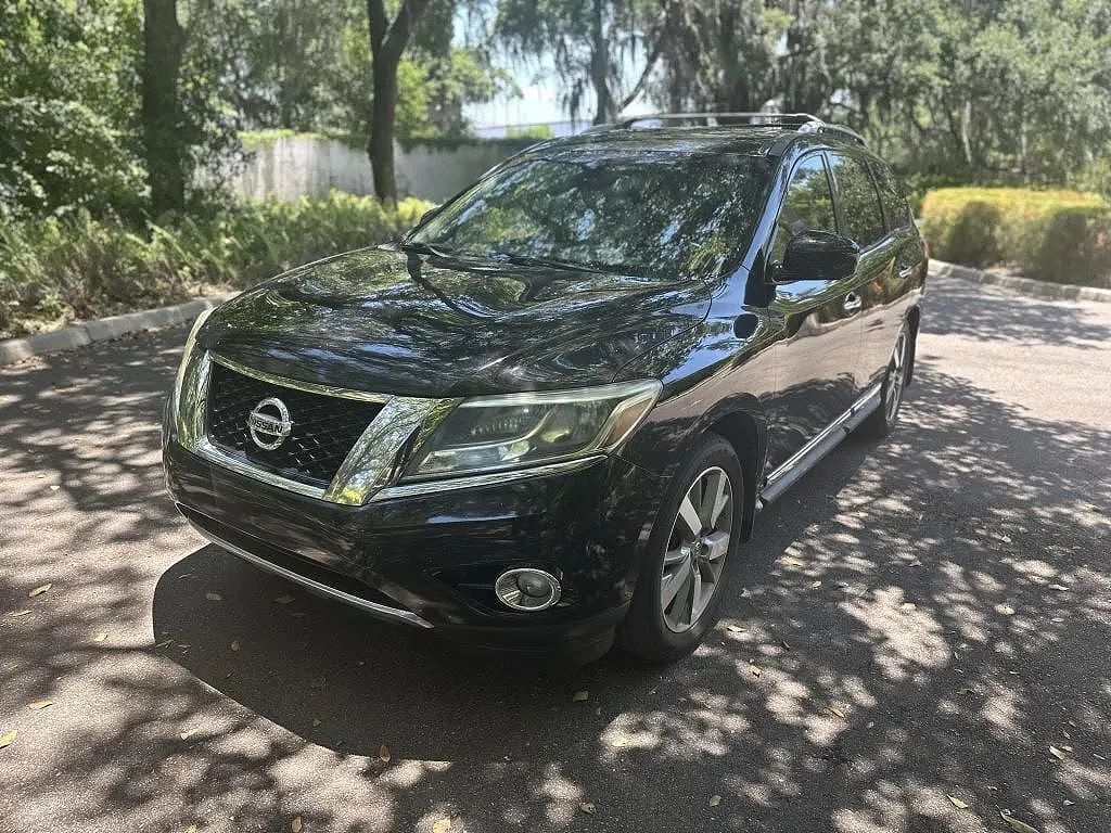 2014 NISSAN Pathfinder