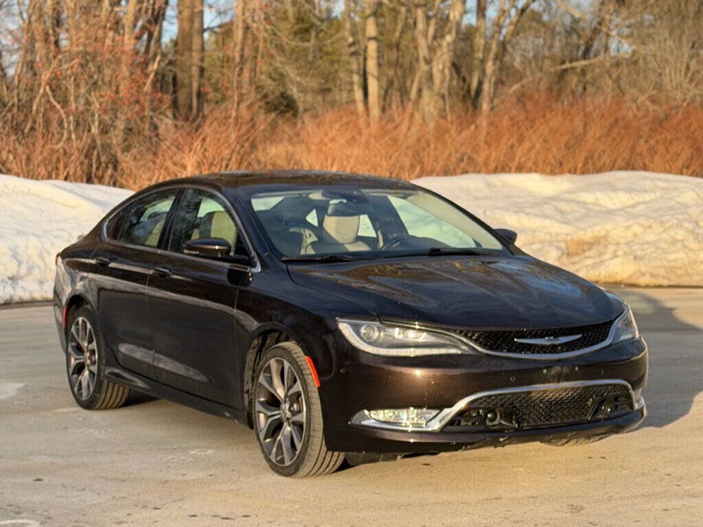 2015 CHRYSLER 200