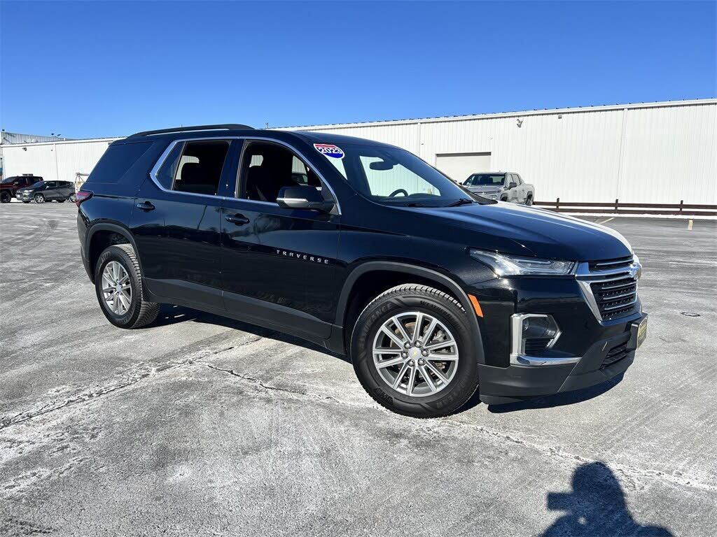 2023 CHEVROLET Traverse
