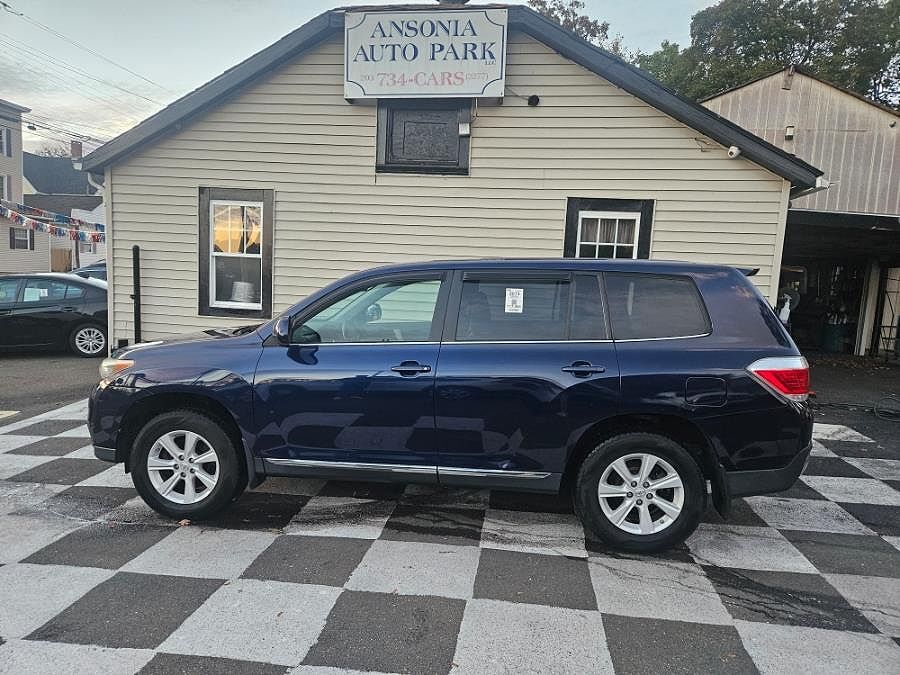 2013 TOYOTA Highlander