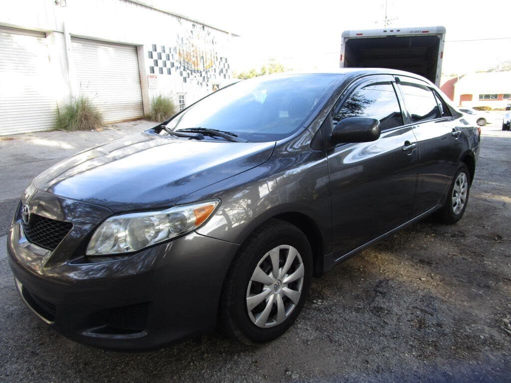 2010 TOYOTA Corolla