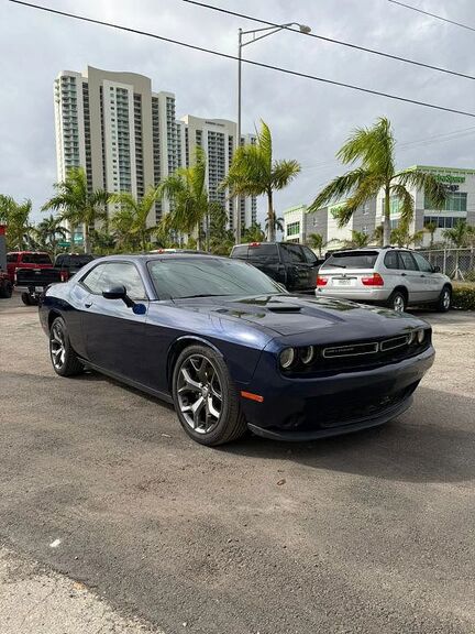 Dodge Challenger