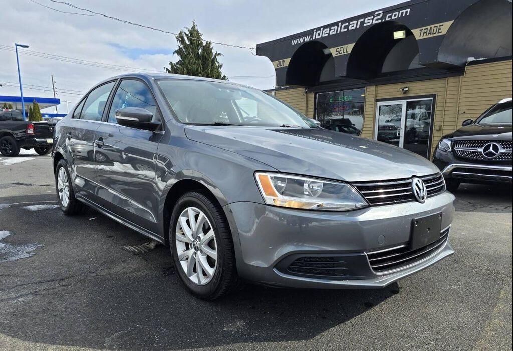 2013 VOLKSWAGEN Jetta