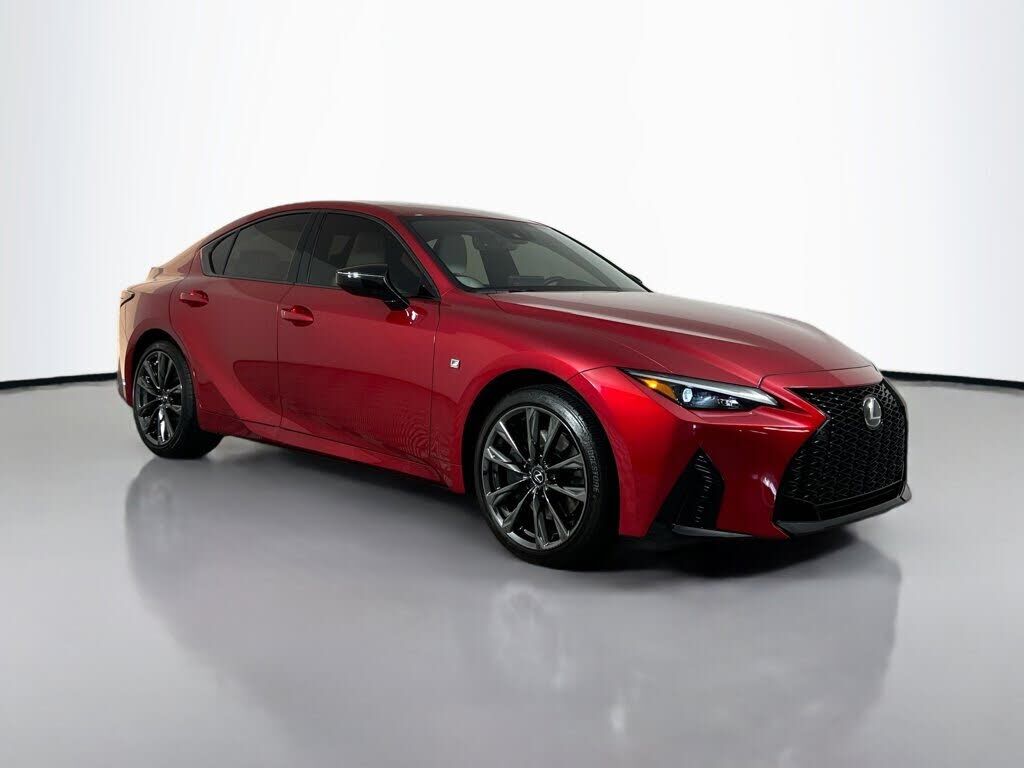2025 LEXUS IS