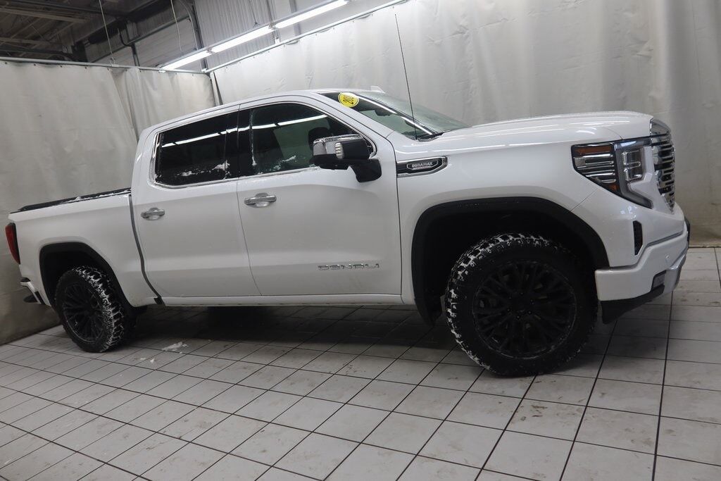 2024 GMC Sierra