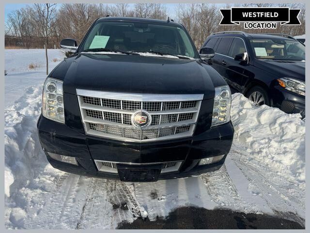 2013 CADILLAC Escalade