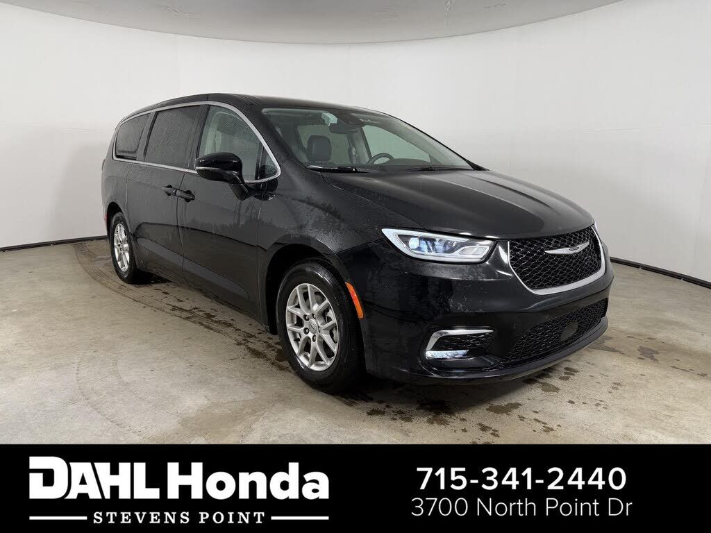 2024 CHRYSLER Pacifica