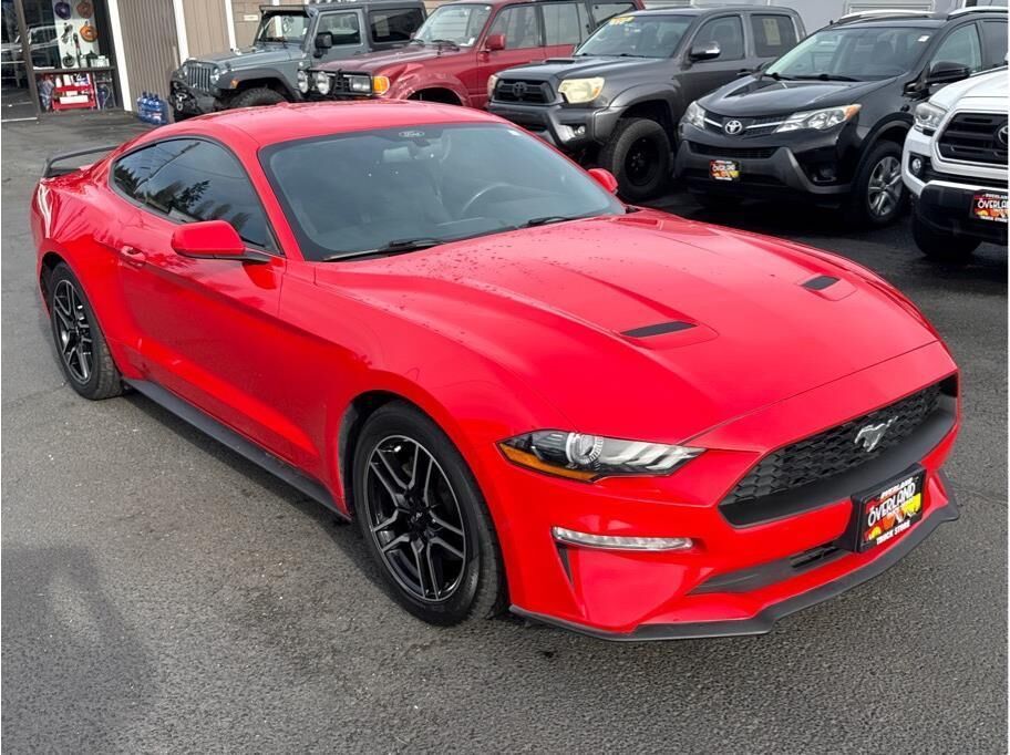 2018 FORD Mustang