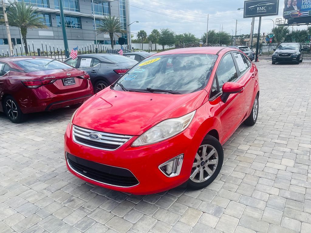 2012 FORD Fiesta