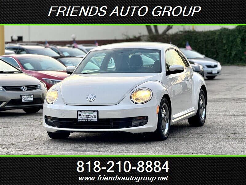 2012 VOLKSWAGEN Beetle
