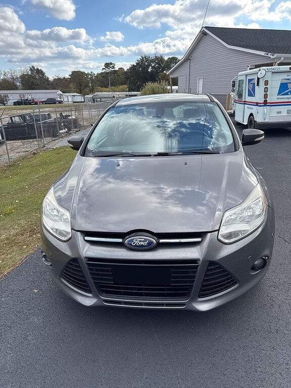 2012 FORD Focus