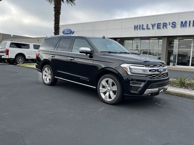2023 FORD Expedition