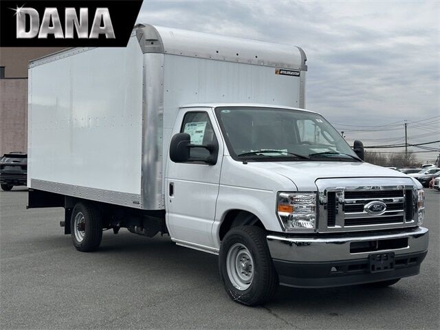 2024 FORD E-350