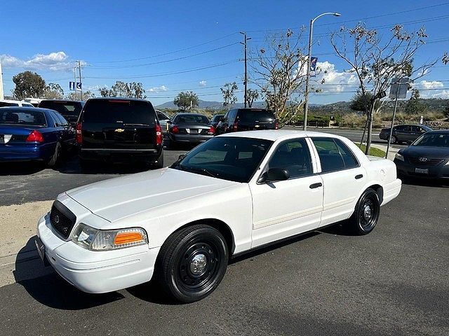 2010 FORD Crown Victoria