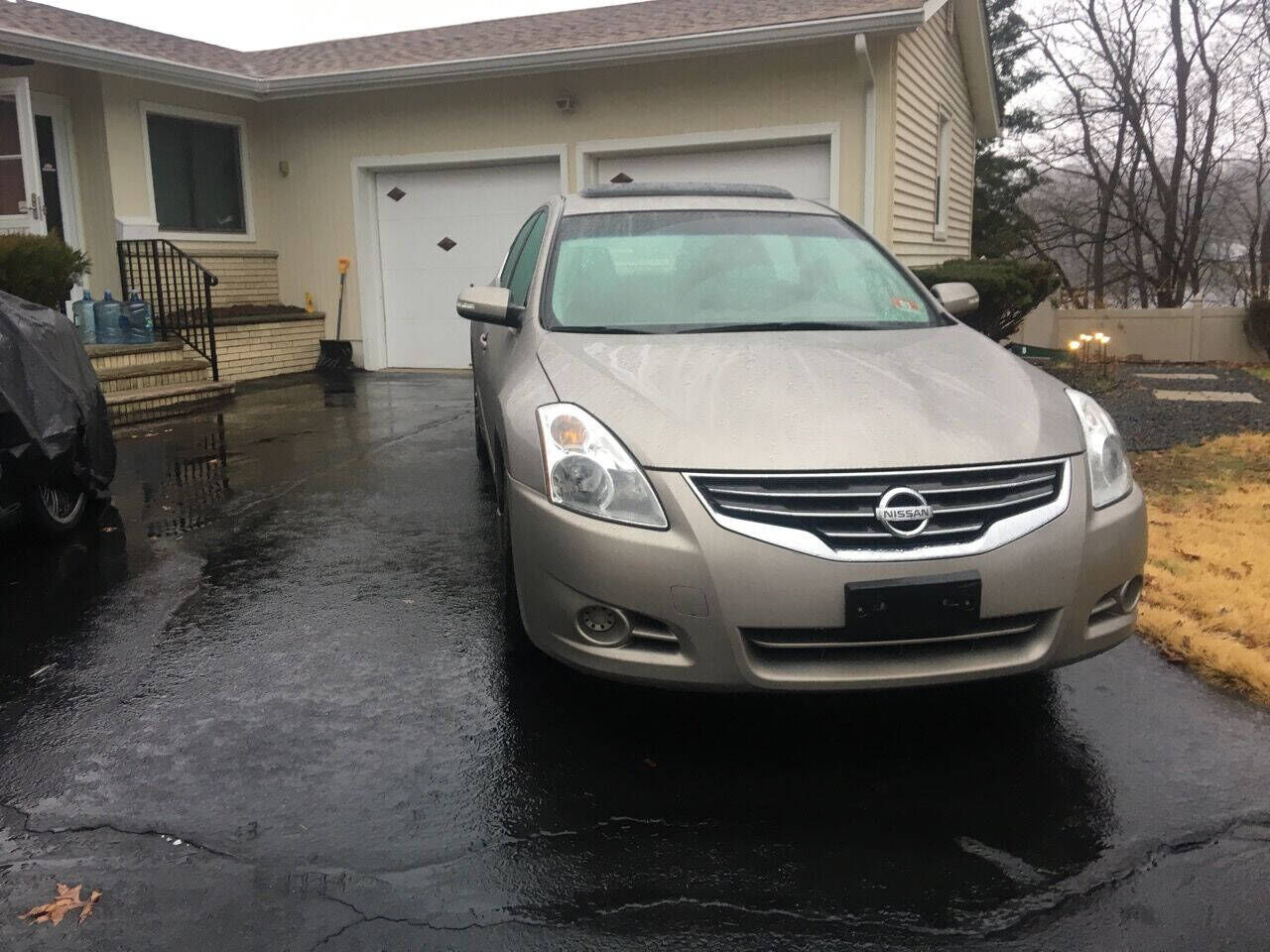 2012 NISSAN Altima
