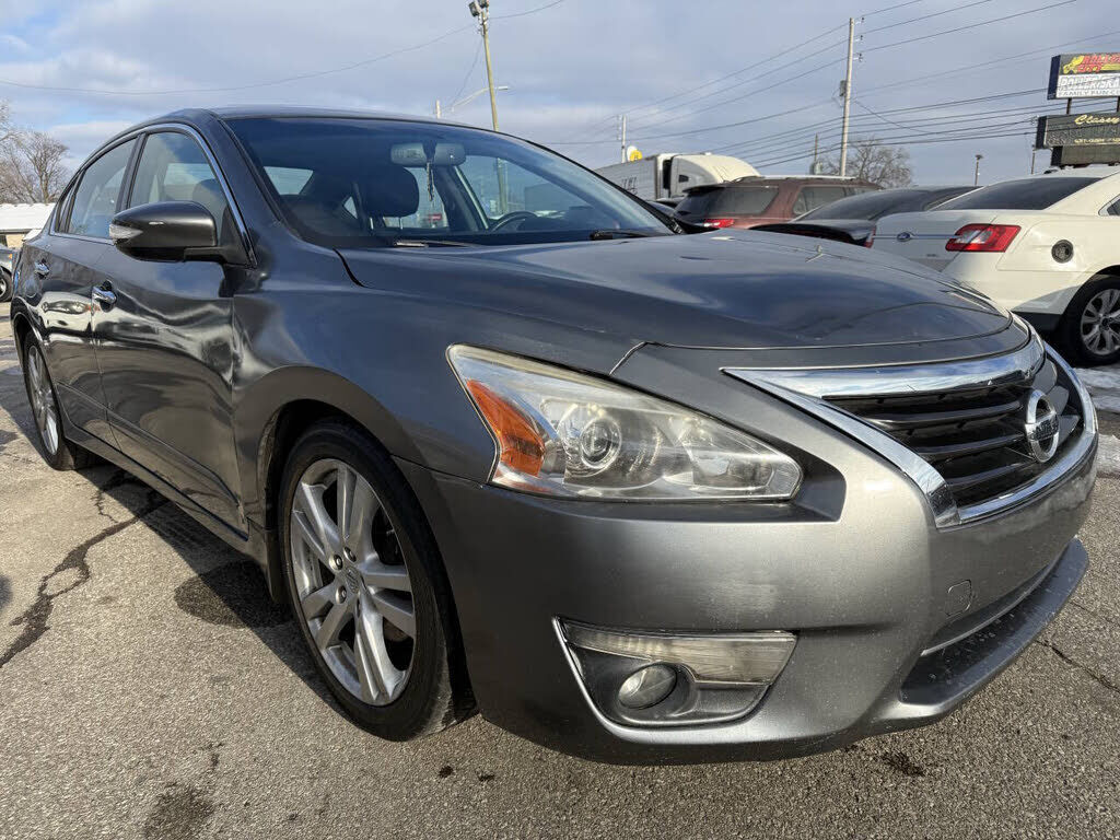 2015 NISSAN Altima