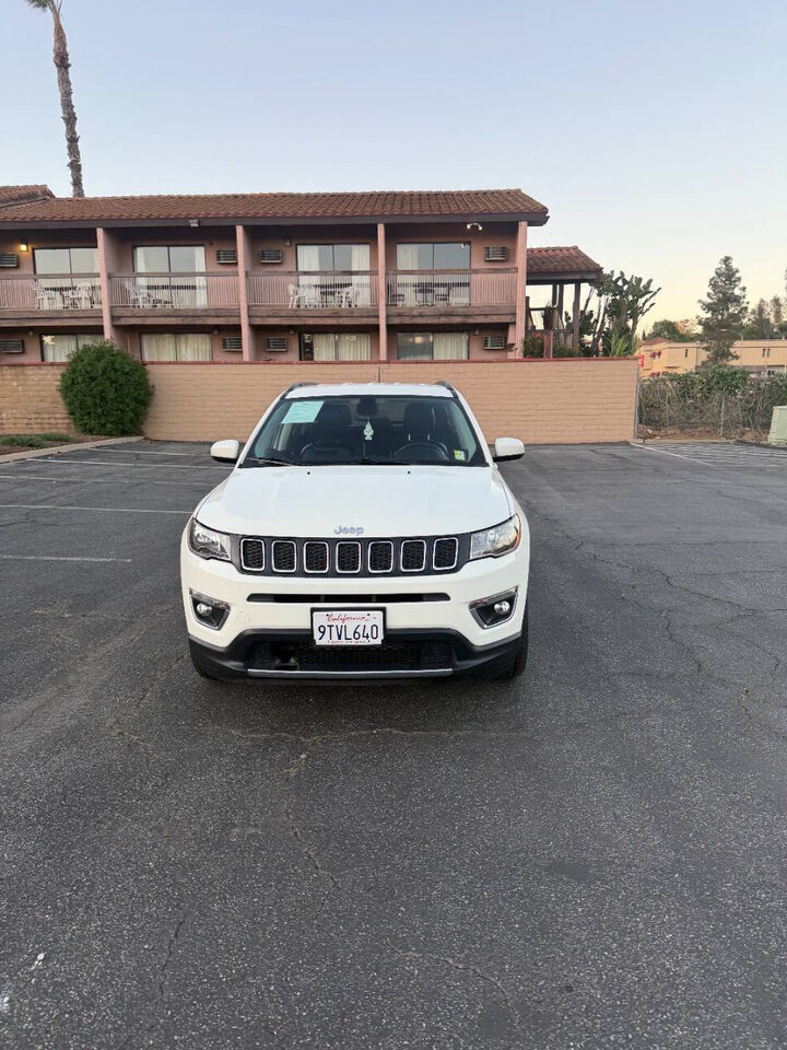 2020 JEEP Compass