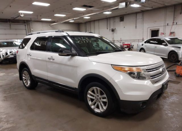 2011 FORD Explorer