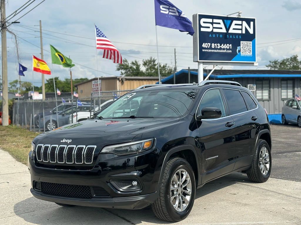 2019 JEEP Cherokee