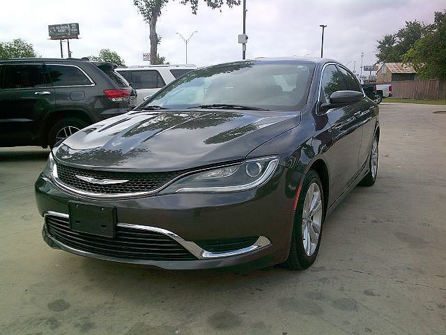 2016 CHRYSLER 200