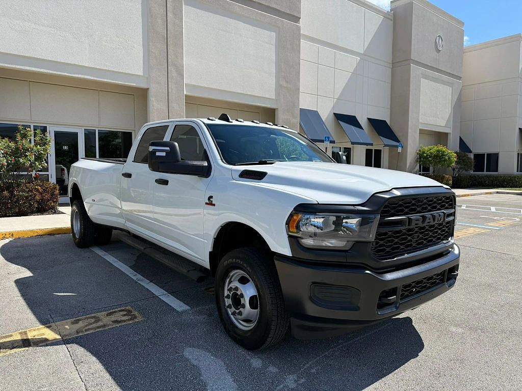 2023 RAM 3500