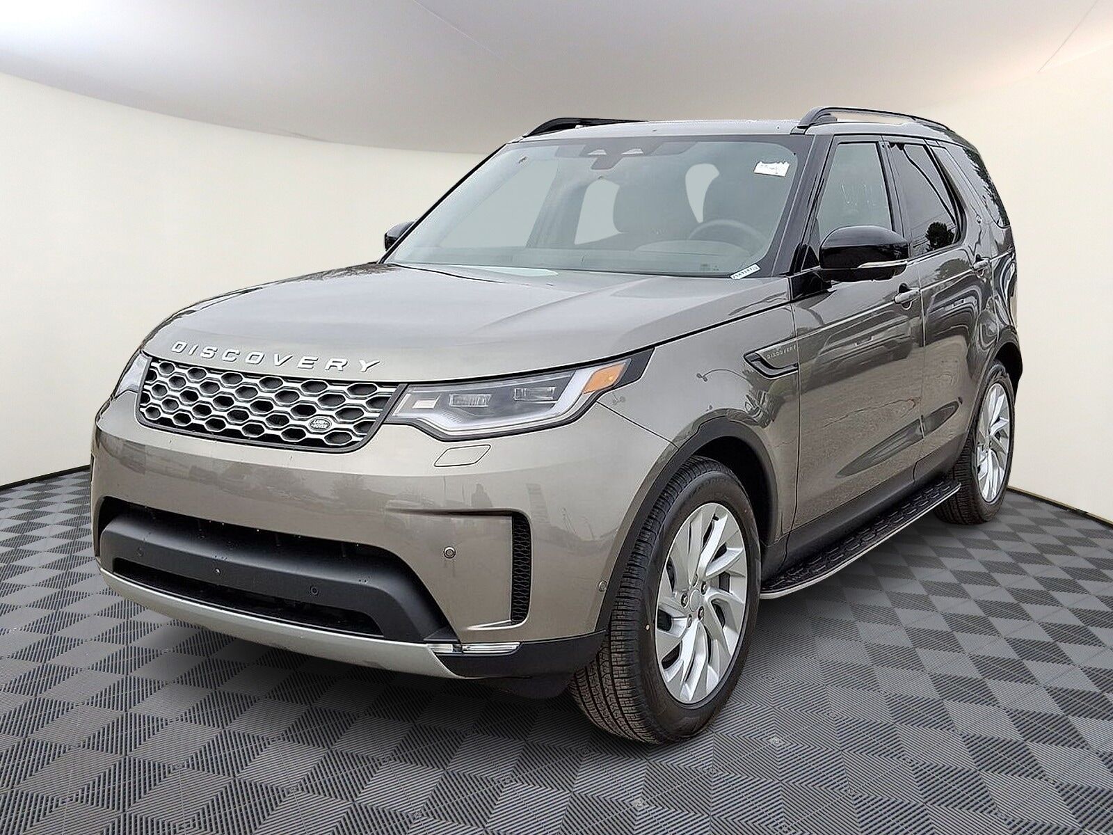 2025 LAND ROVER Discovery