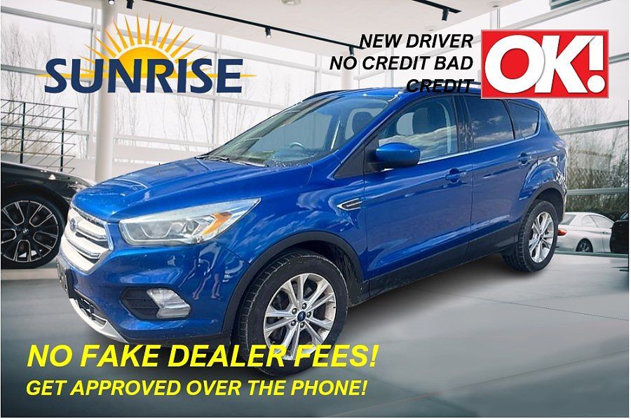2017 FORD Escape