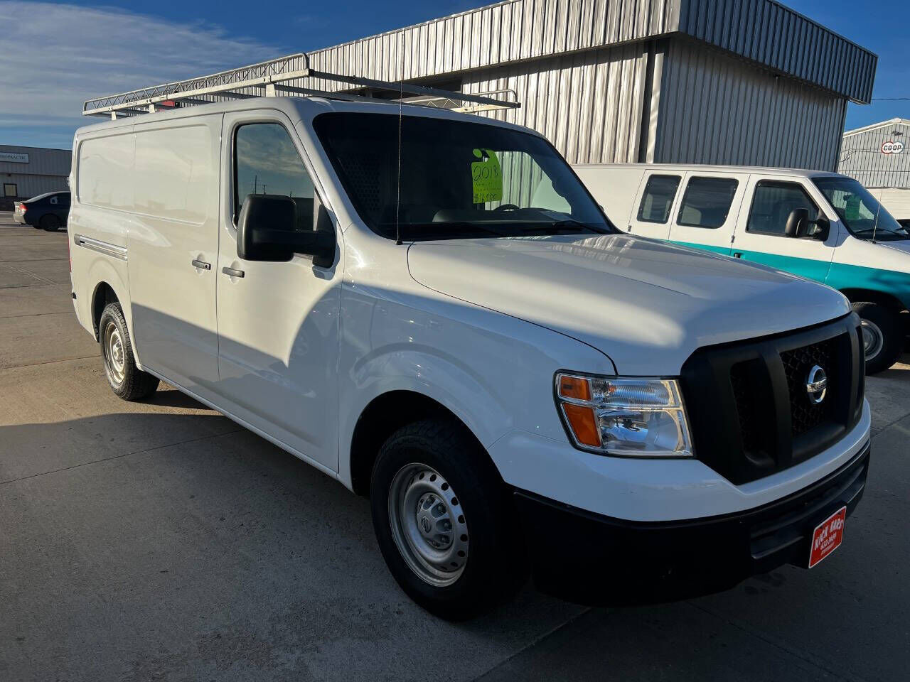2018 NISSAN NV