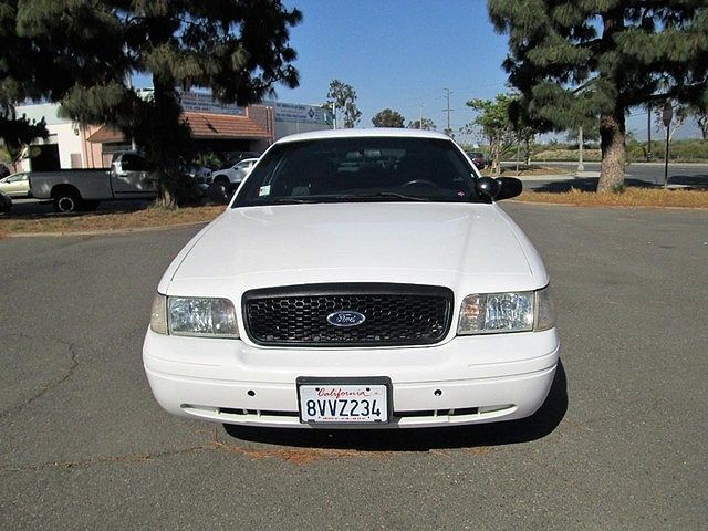 2010 FORD Crown Victoria