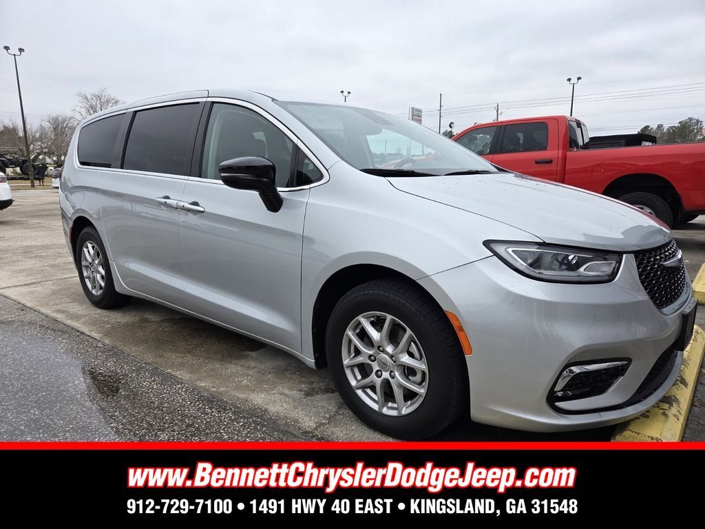 2024 CHRYSLER Pacifica