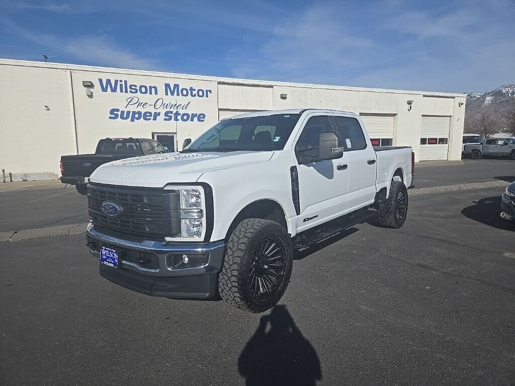 2025 FORD F-250