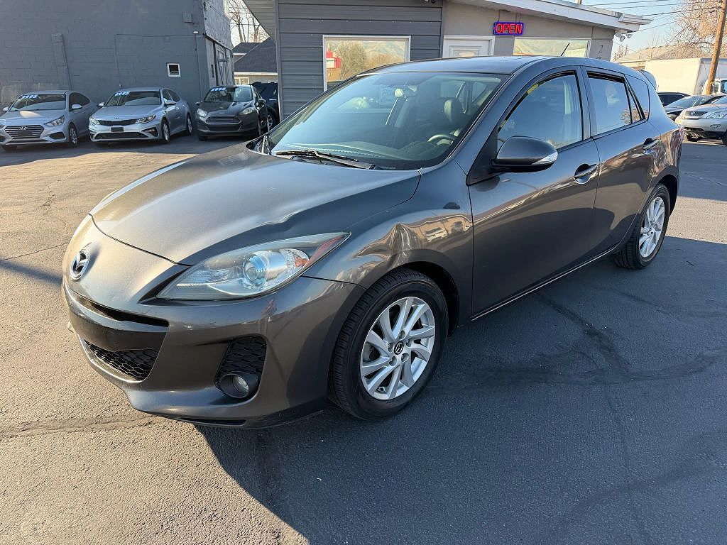 2013 MAZDA Mazda3