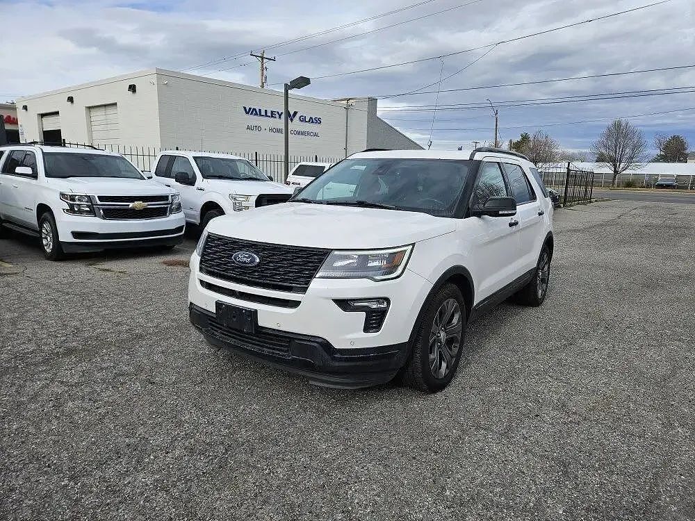 2018 FORD Explorer