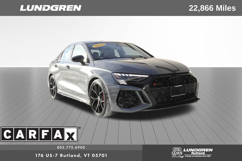2024 AUDI RS3