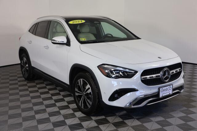 2024 MERCEDES-BENZ GLA-Class