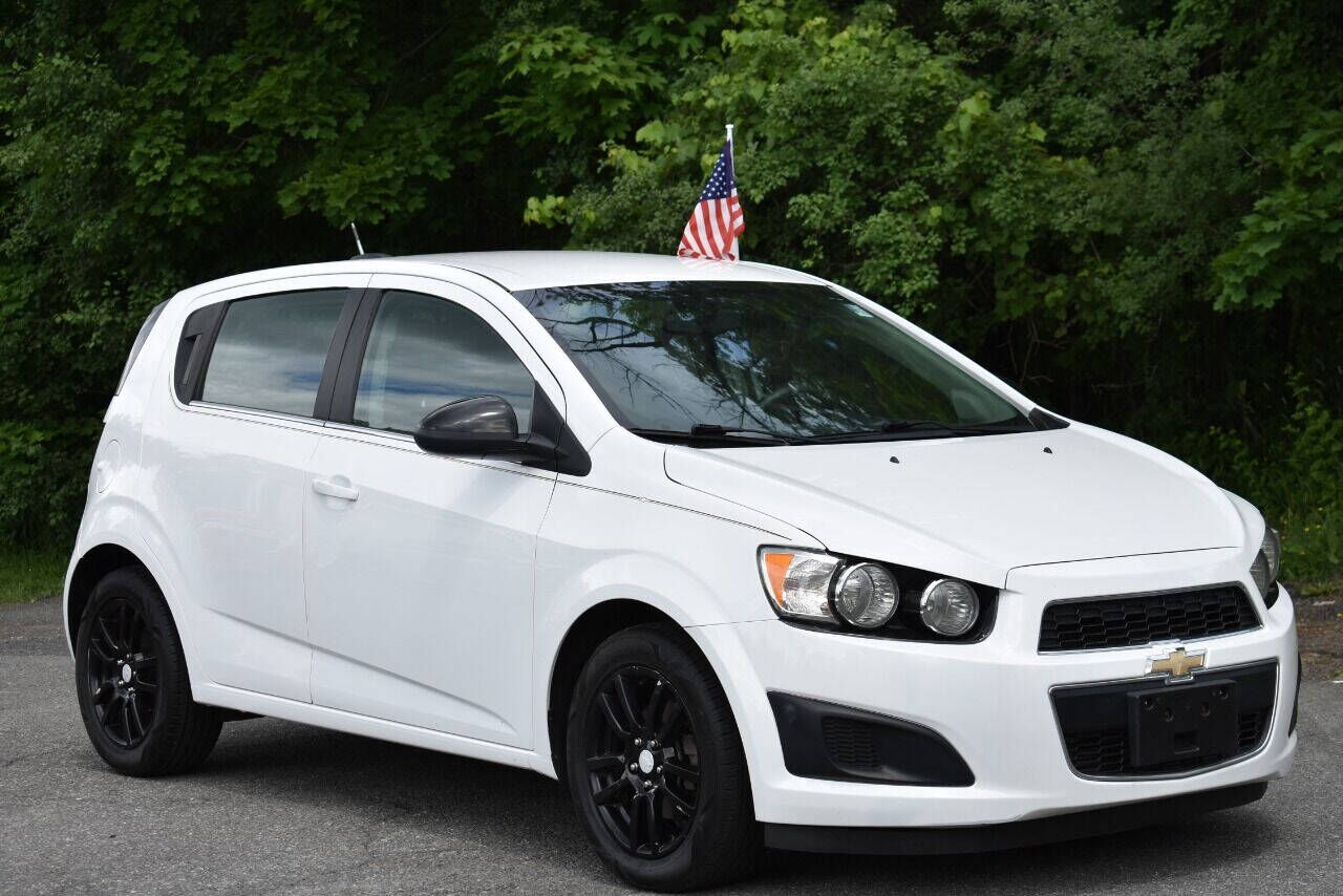 2016 CHEVROLET Sonic