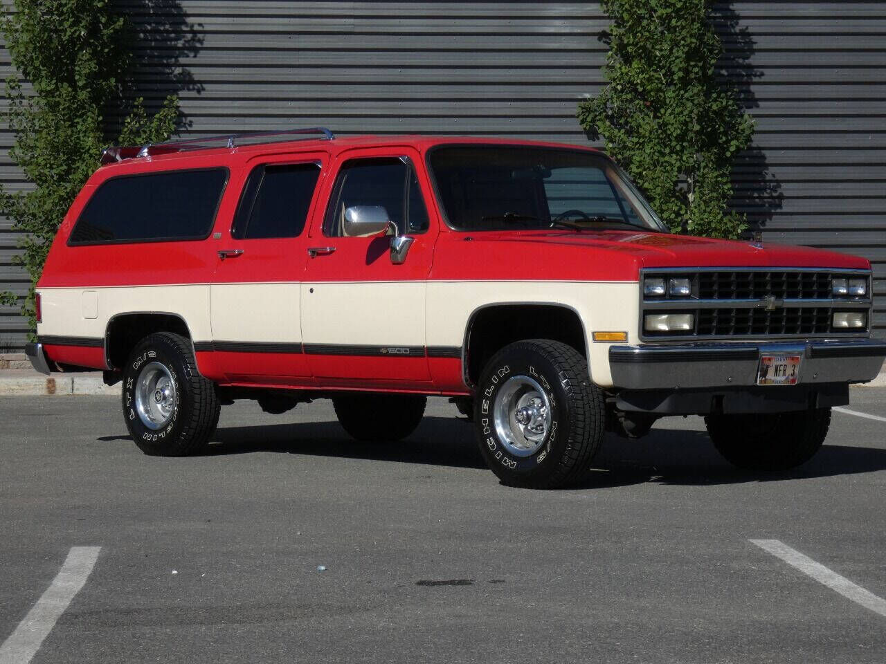 1989 CHEVROLET Suburban