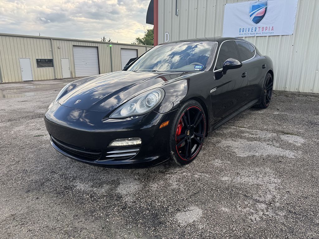 2010 PORSCHE Panamera