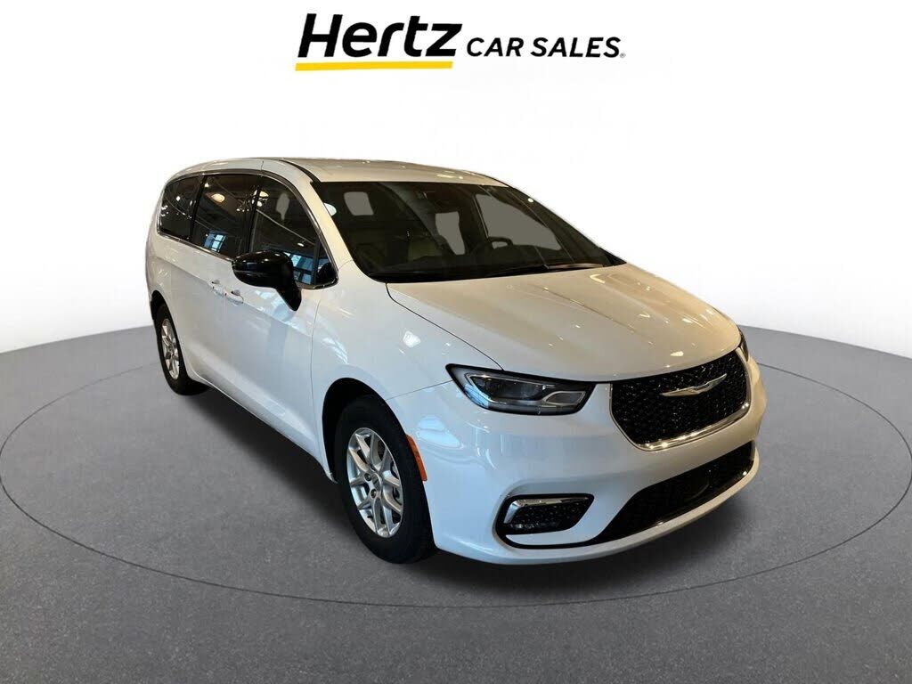 2025 CHRYSLER Pacifica