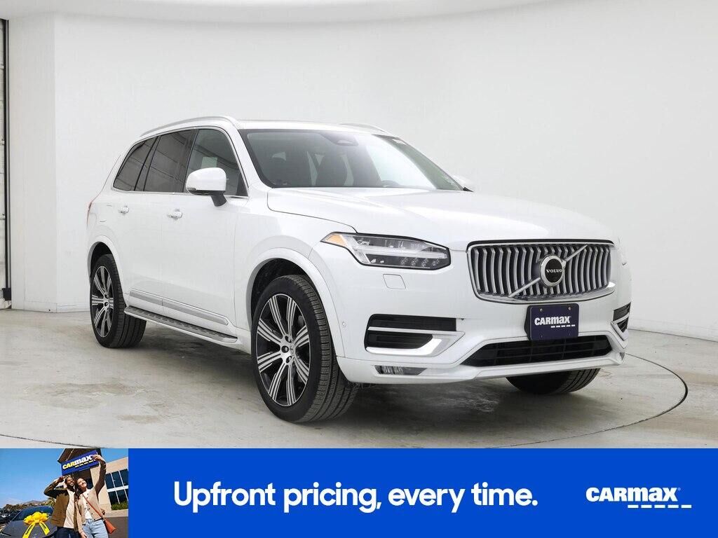 2023 VOLVO XC90