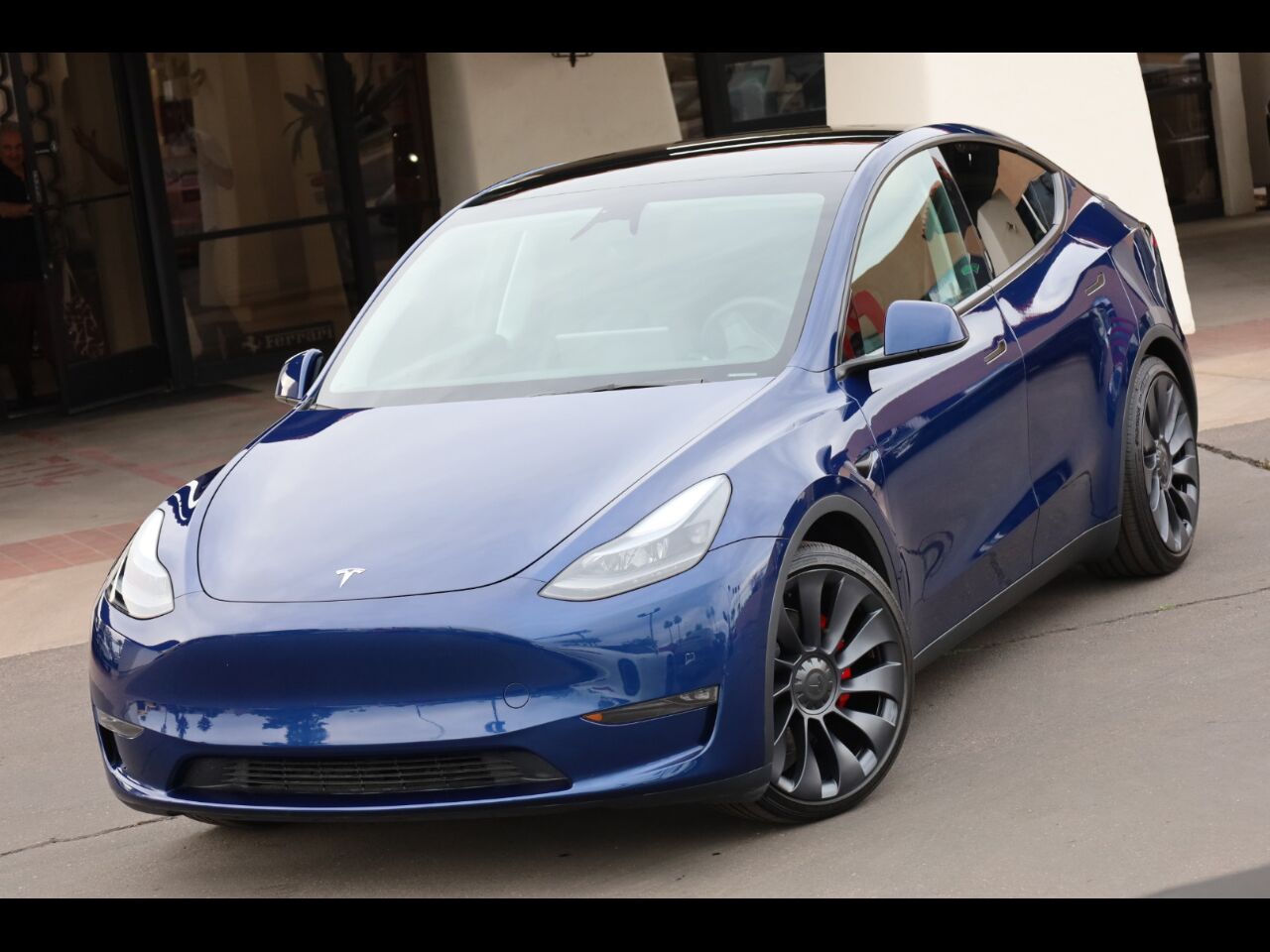 2024 TESLA Model Y