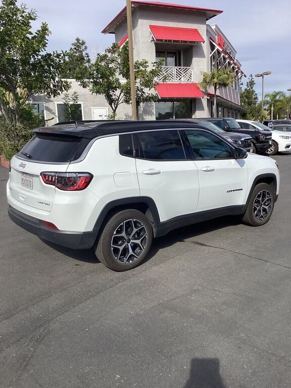 2025 JEEP Compass