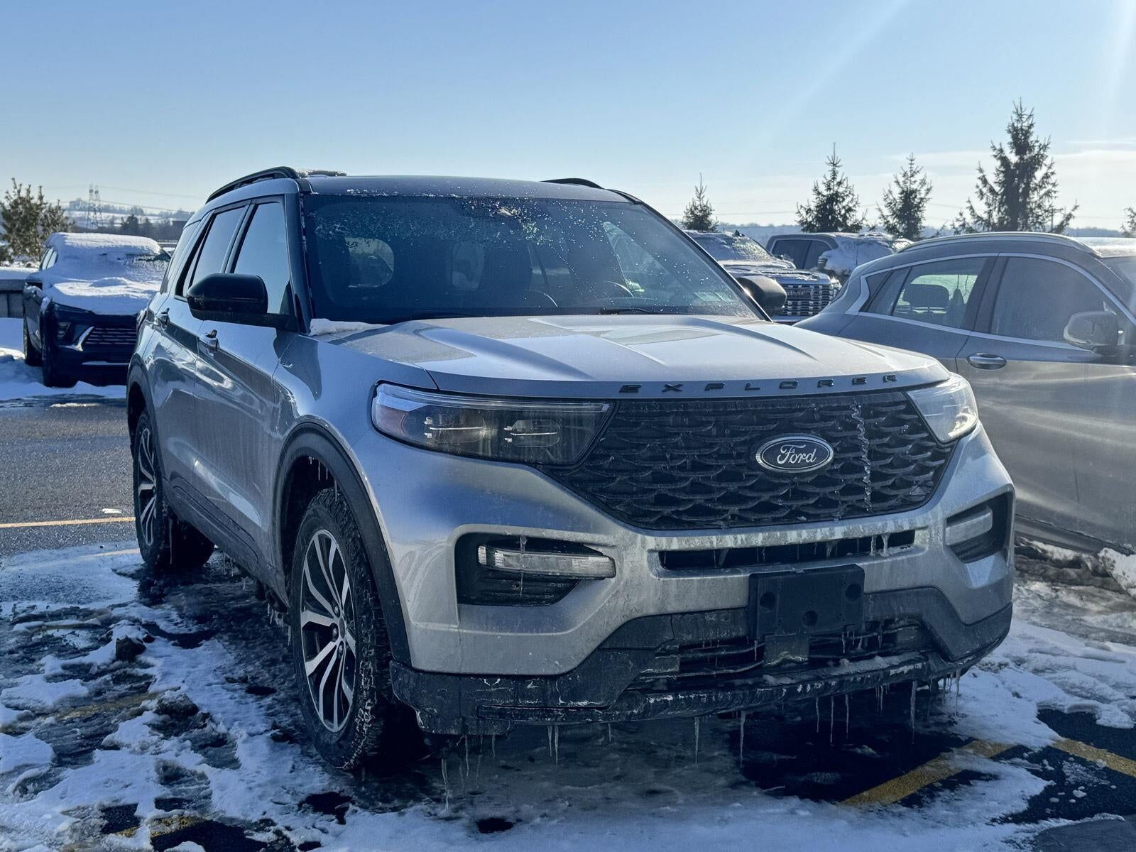 2022 FORD Explorer