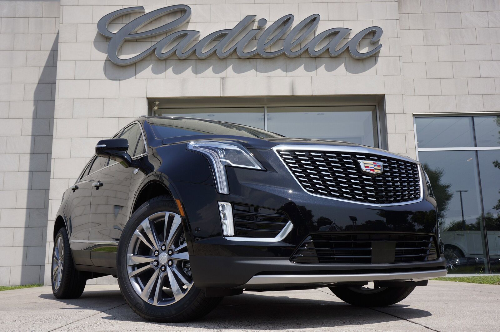 2025 CADILLAC XT5