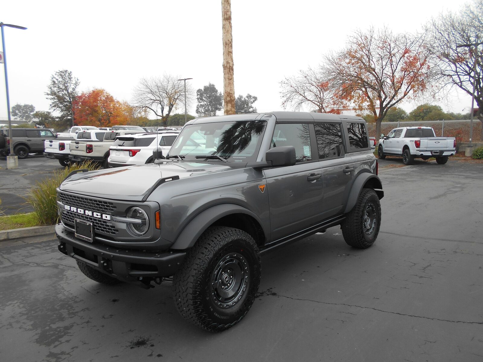 2025 FORD Bronco