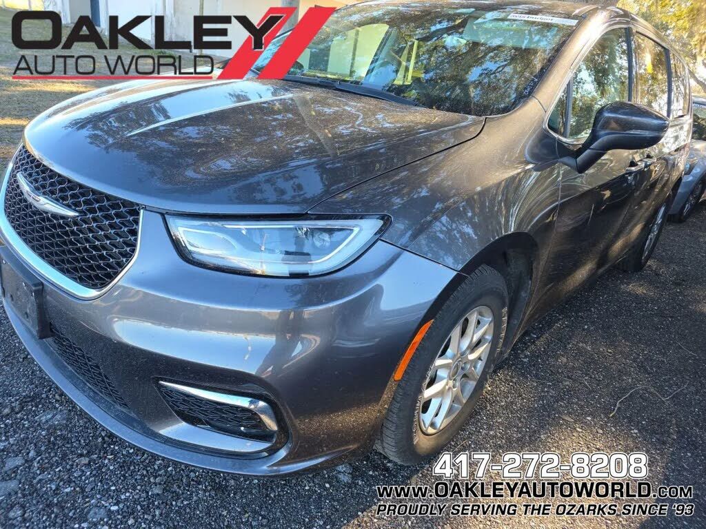 2023 CHRYSLER Pacifica